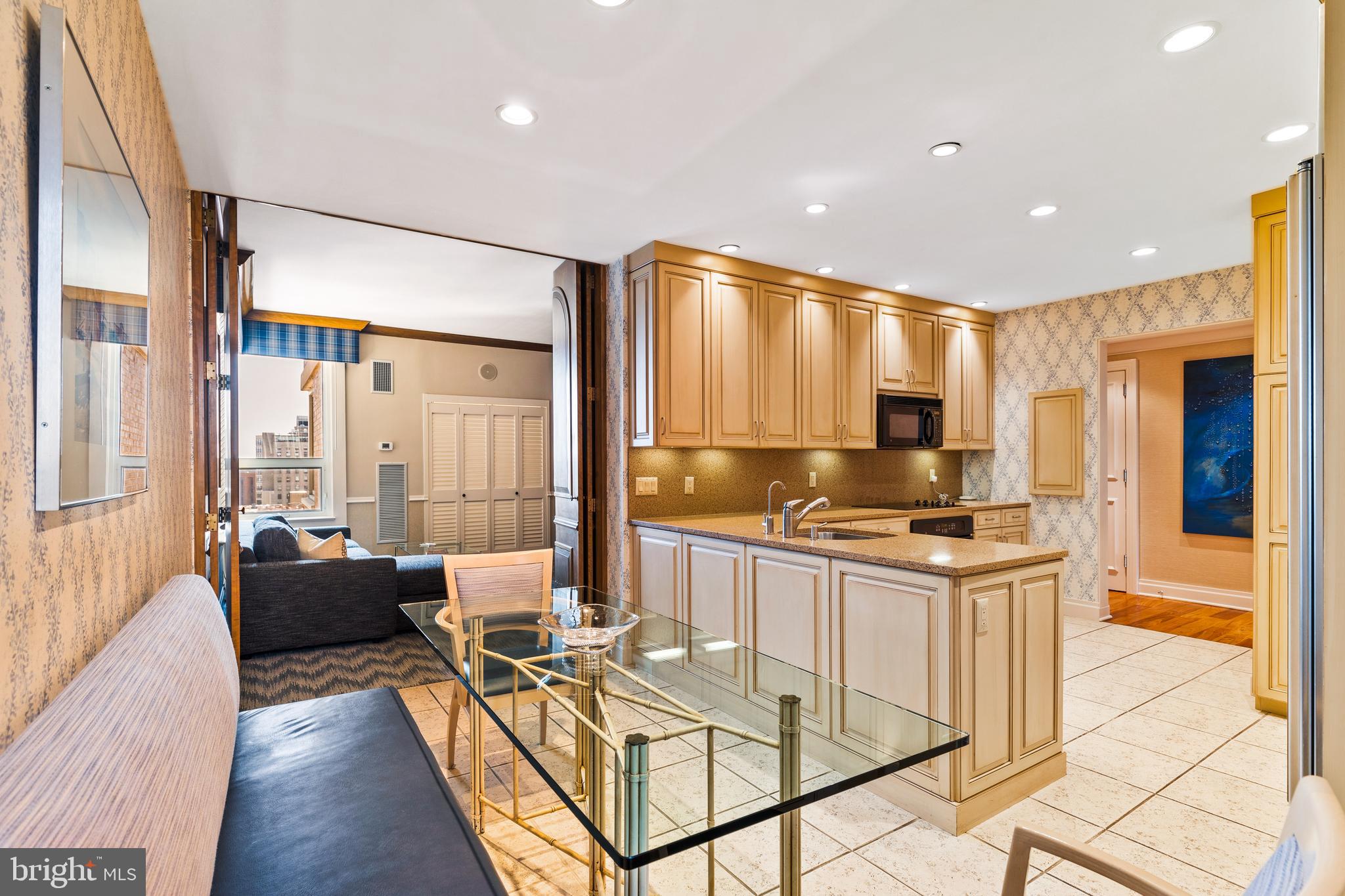 RITTENHOUSE SQUARE - Residential