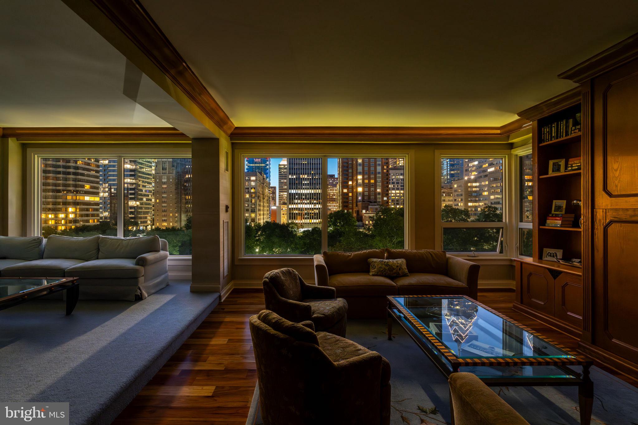 RITTENHOUSE SQUARE - Residential