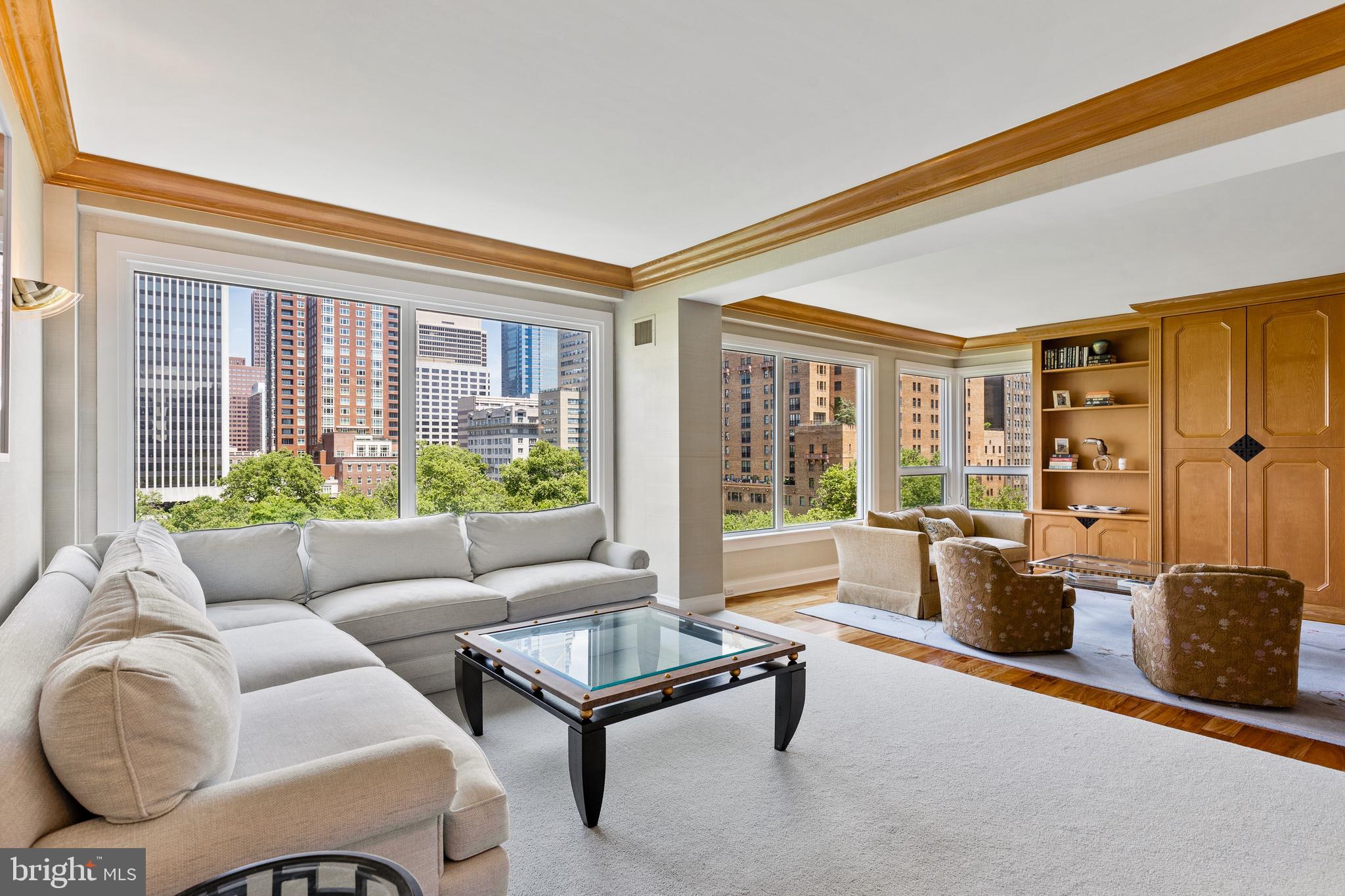 RITTENHOUSE SQUARE - Residential