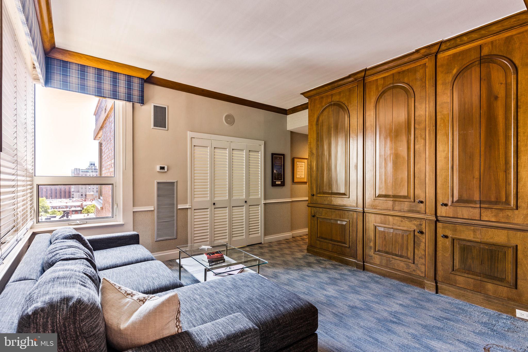 RITTENHOUSE SQUARE - Residential