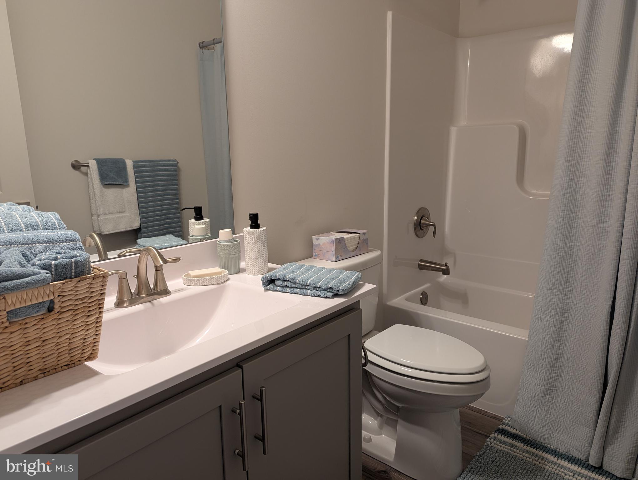 VILLAGE OF NITTANY GLEN - Residential