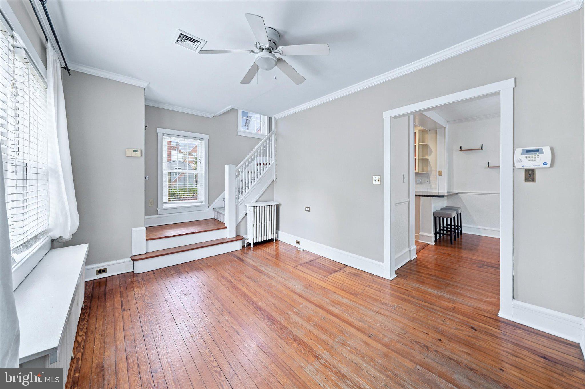 612 HARRINGTON STREET