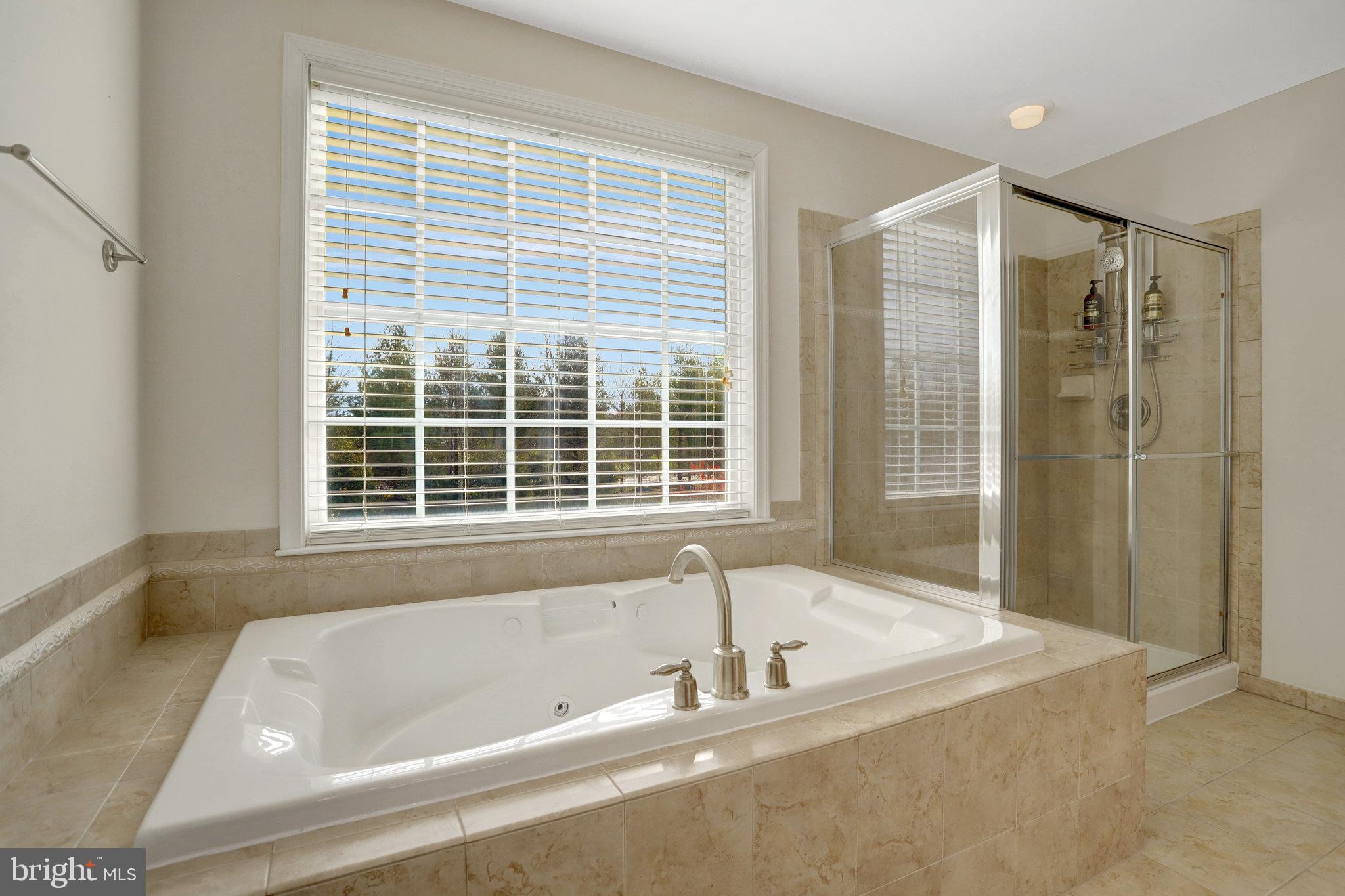 PALISADES AT OAK CREEK - Residential