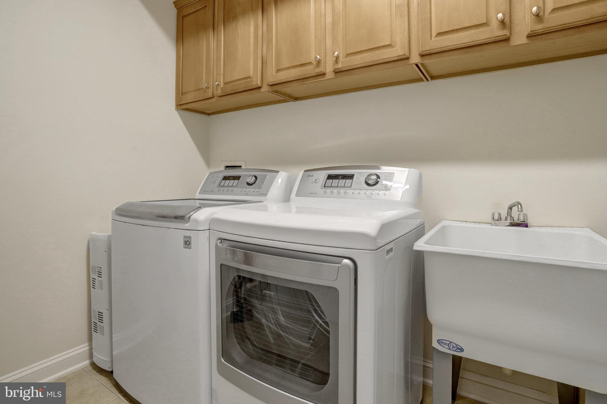 PALISADES AT OAK CREEK - Residential