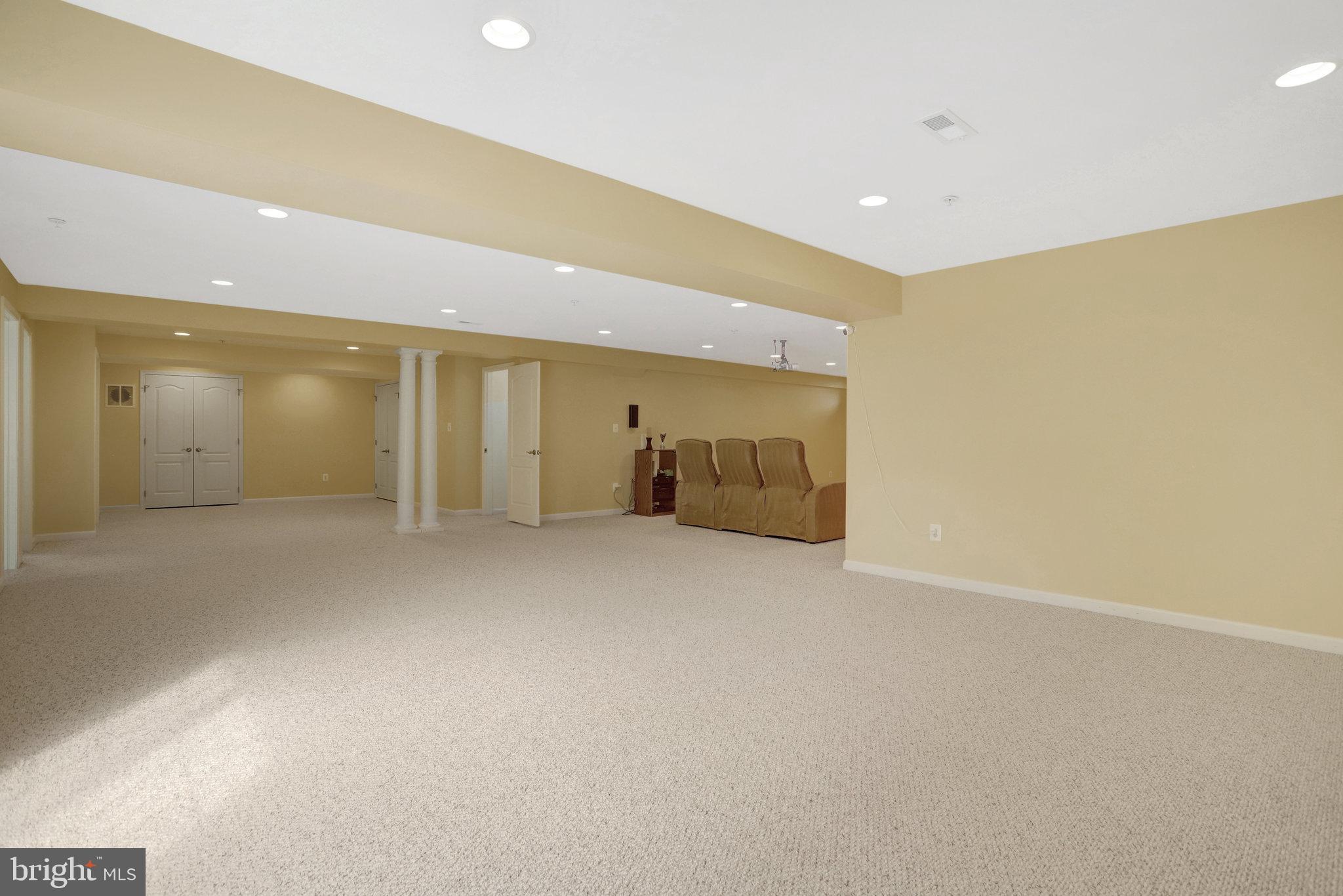 PALISADES AT OAK CREEK - Residential