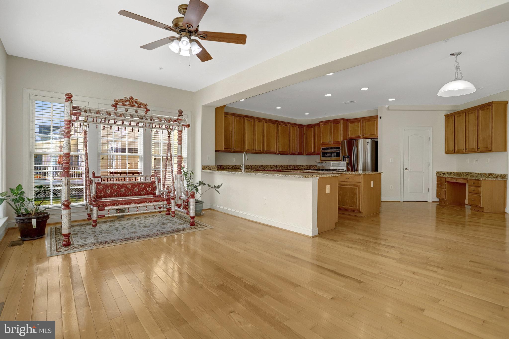 PALISADES AT OAK CREEK - Residential