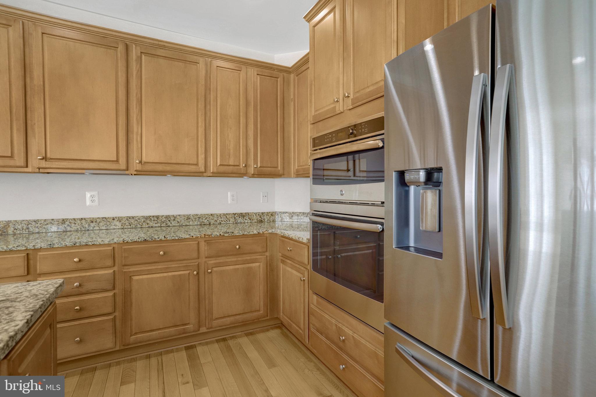 PALISADES AT OAK CREEK - Residential