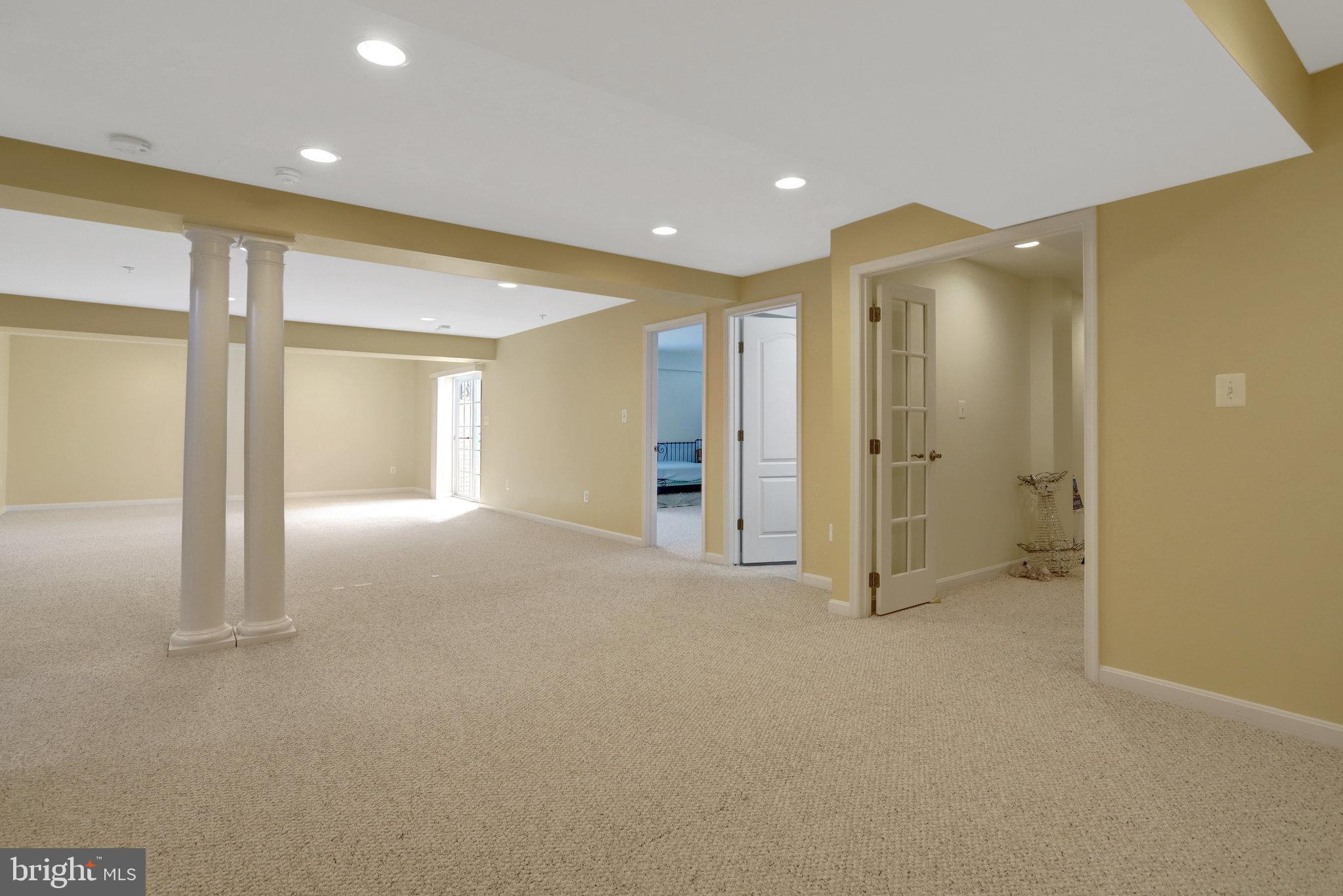 PALISADES AT OAK CREEK - Residential