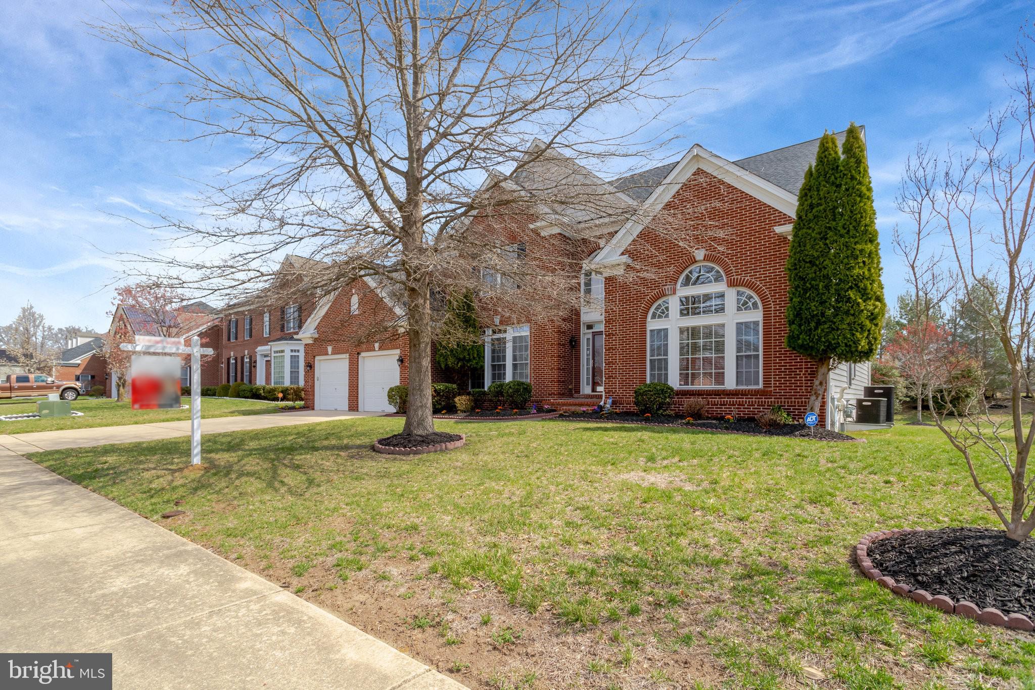 206 GARDEN GATE LANE