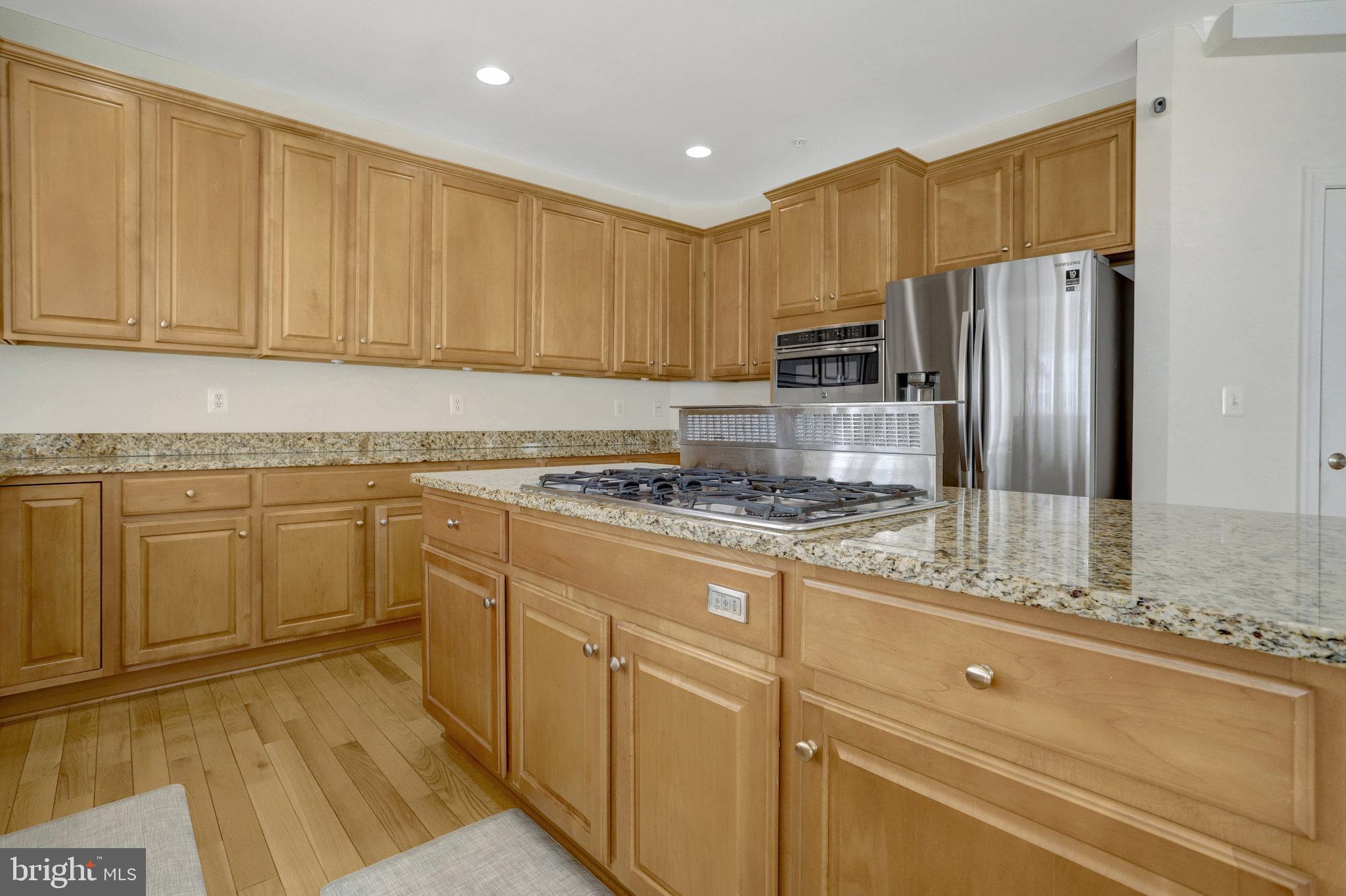 PALISADES AT OAK CREEK - Residential