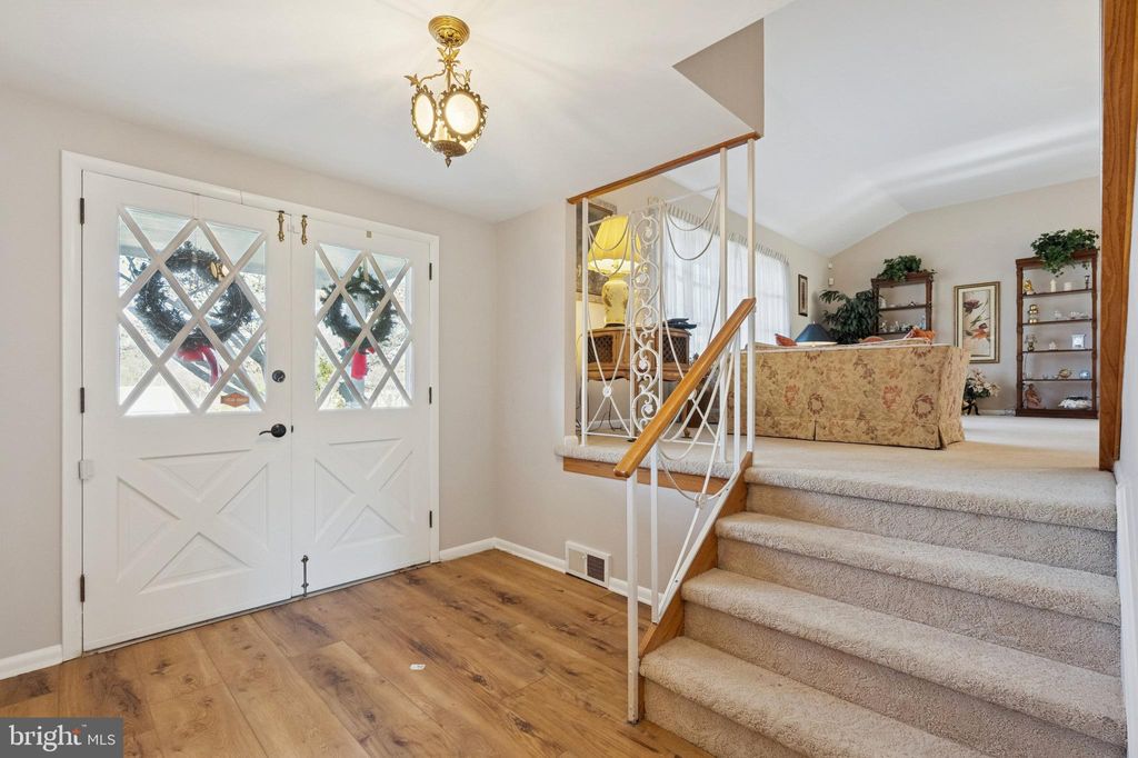 Photo of 72 E Heron Road, SOUTHAMPTON, PA 18966 (MLS # PABU2110888)