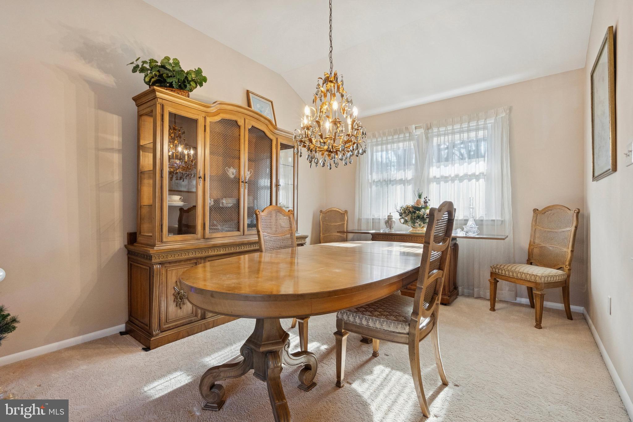 HILLCRESTSHIRE - Residential