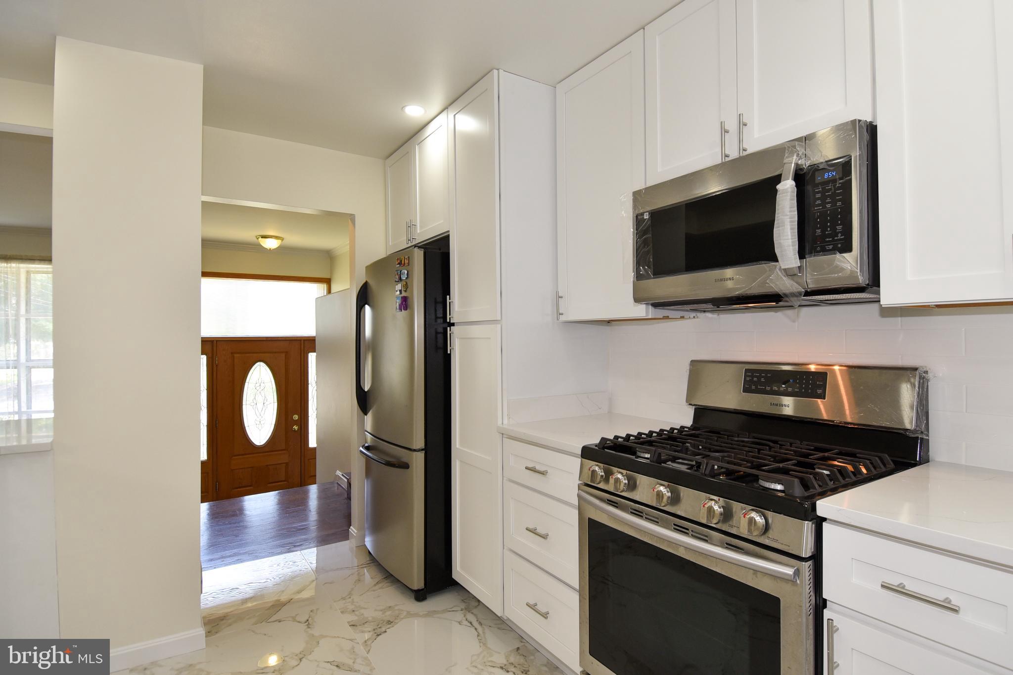 BRADMOOR - Residential Lease