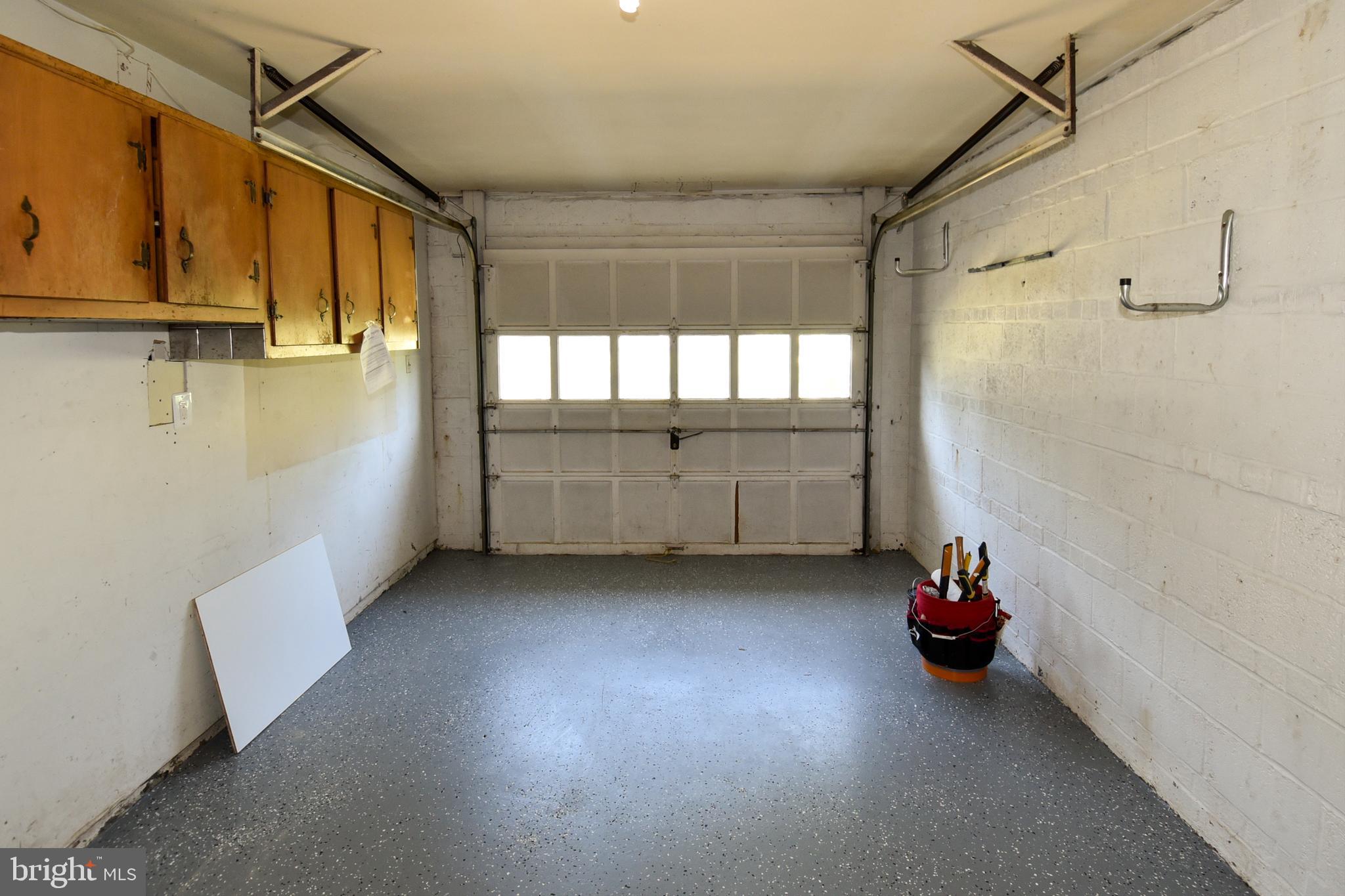 BRADMOOR - Residential Lease