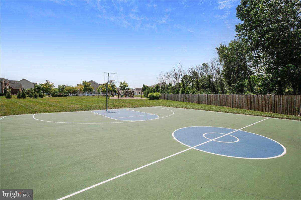 VILLAGES OF URBANA - Residential