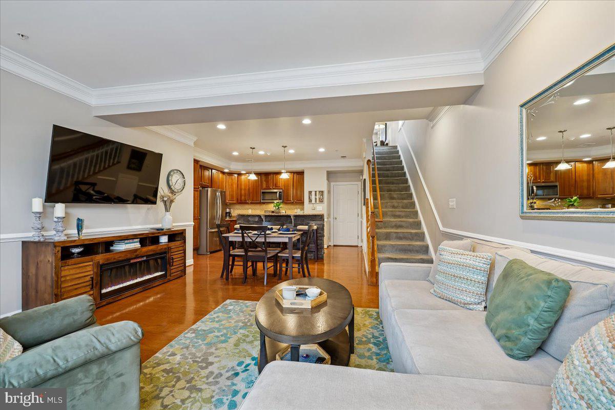 3641 SPRING HOLLOW LANE 3641