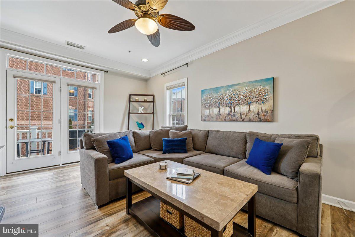 VILLAGES OF URBANA - Residential