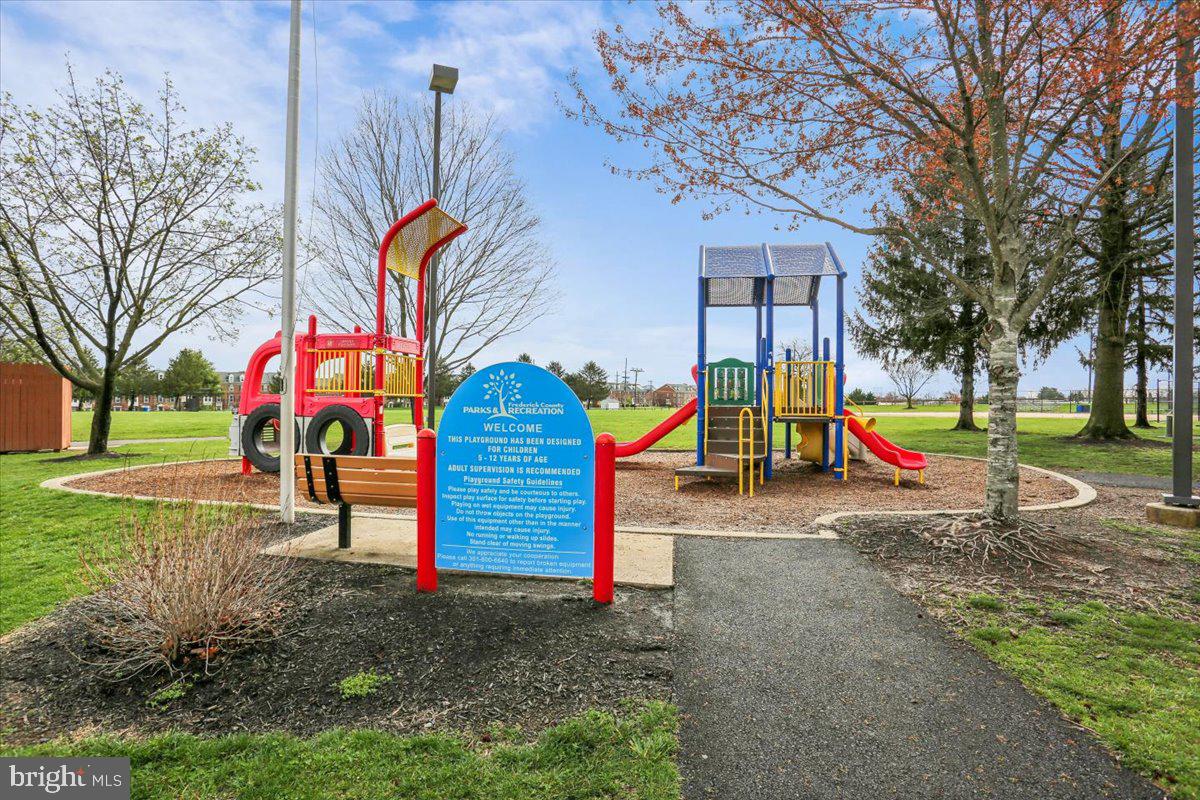 VILLAGES OF URBANA - Residential