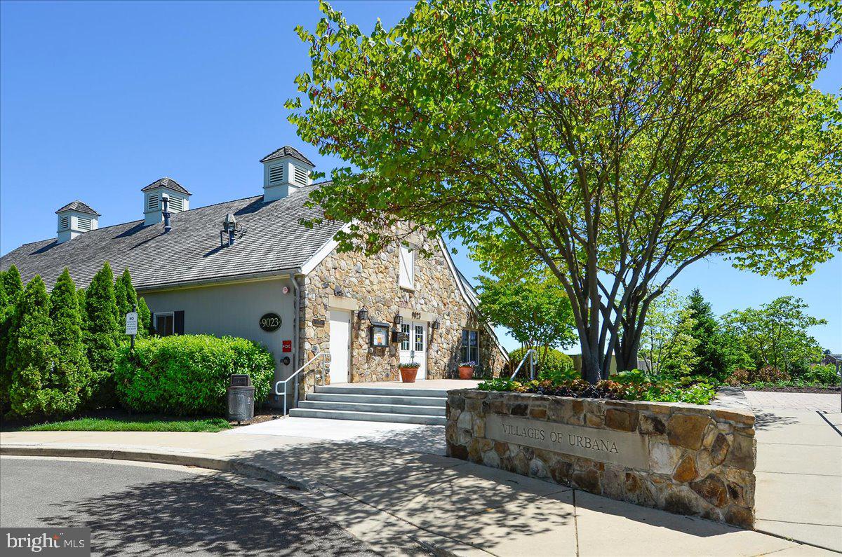 VILLAGES OF URBANA - Residential