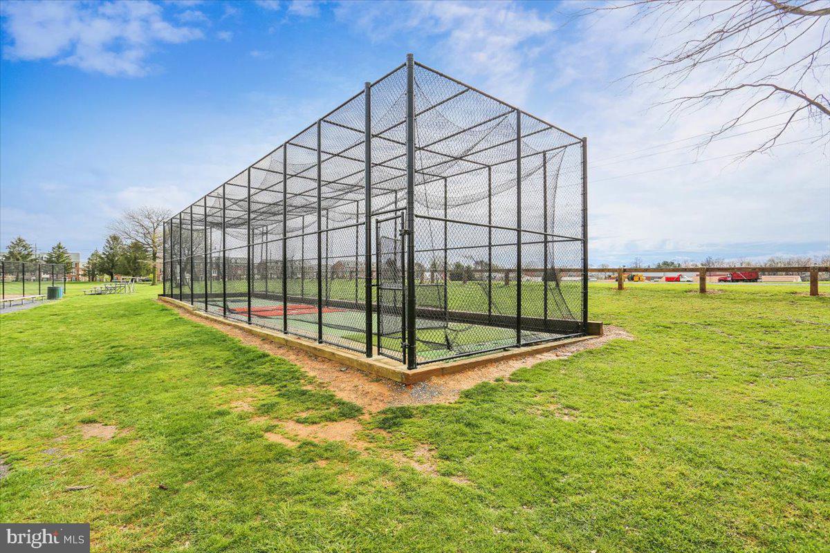 VILLAGES OF URBANA - Residential