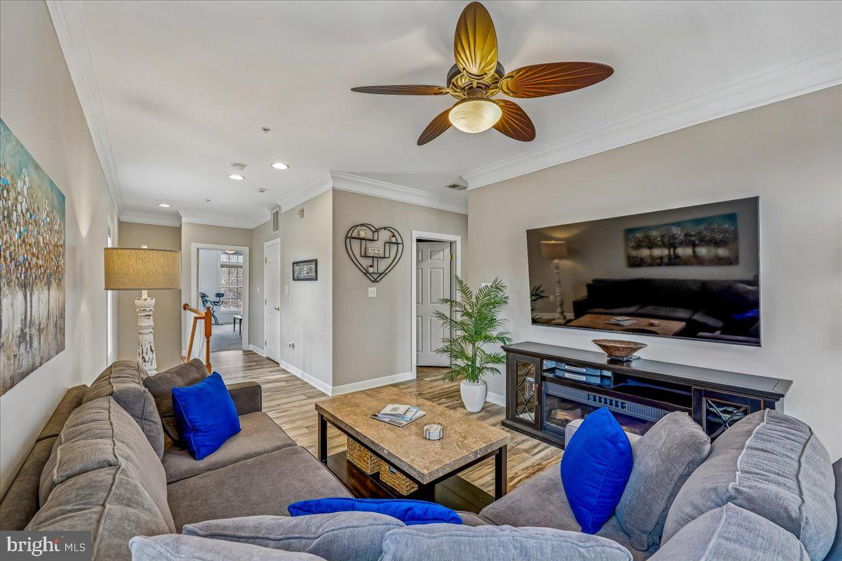 VILLAGES OF URBANA - Residential