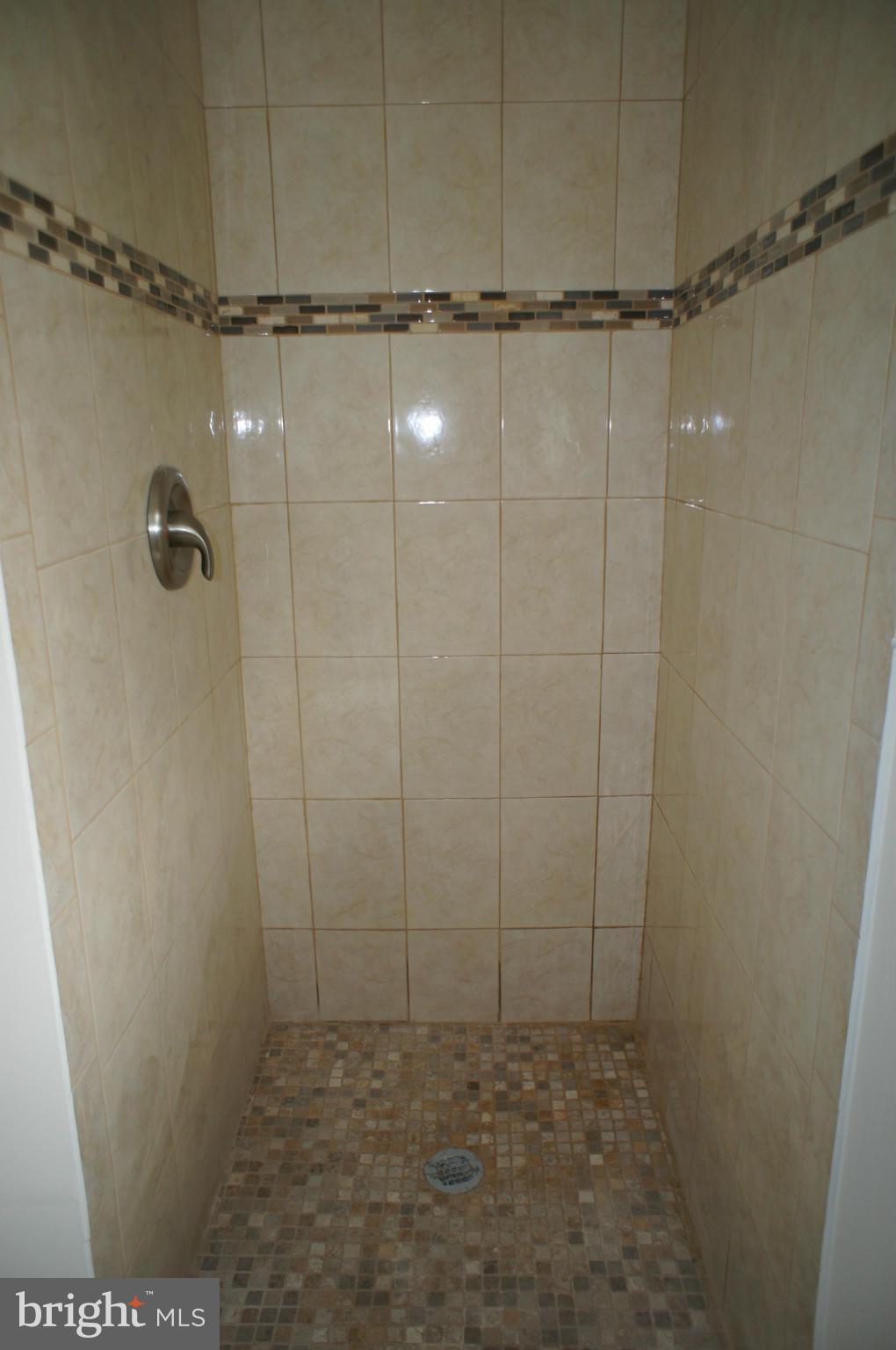 BROOKFIELD - Residential