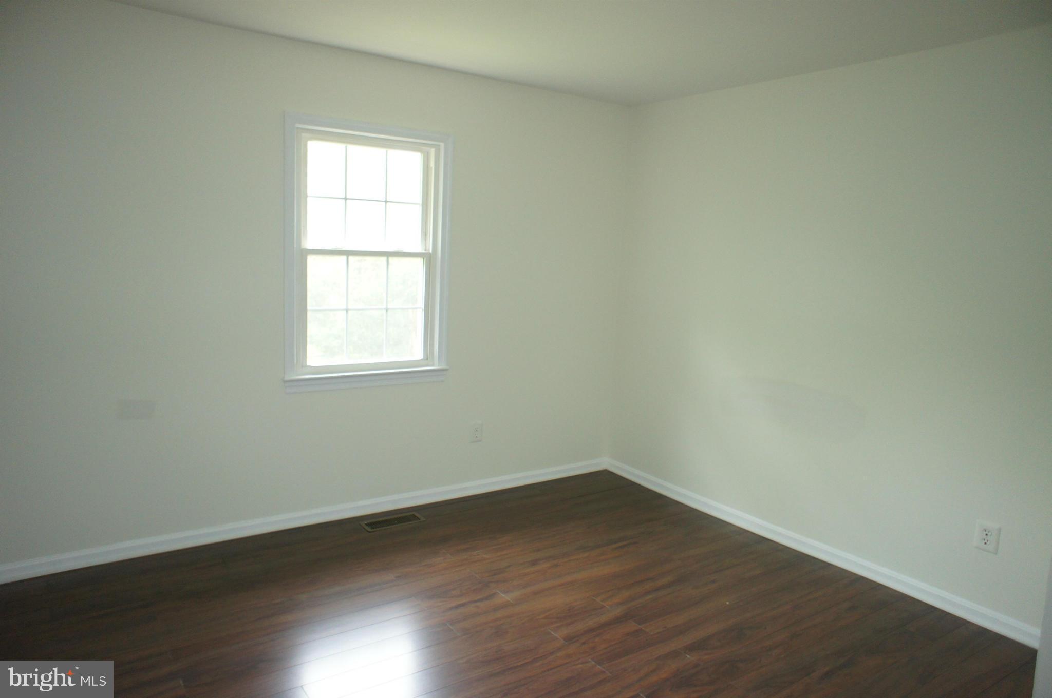 BROOKFIELD - Residential