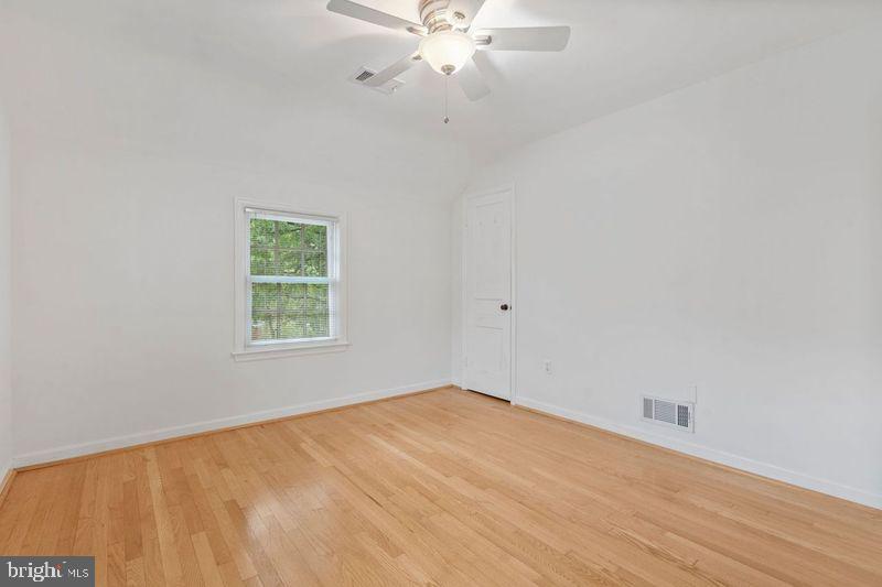 MADISON MANOR - Residential