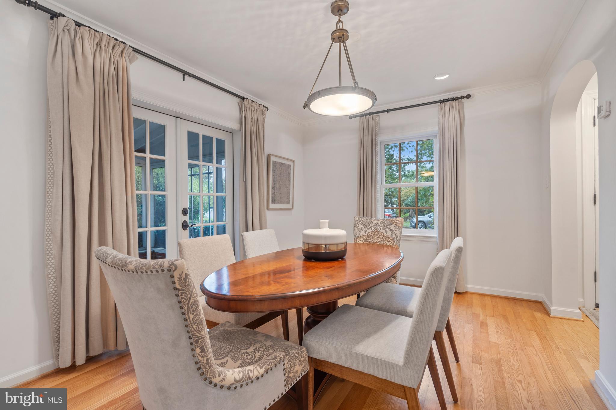 MADISON MANOR - Residential