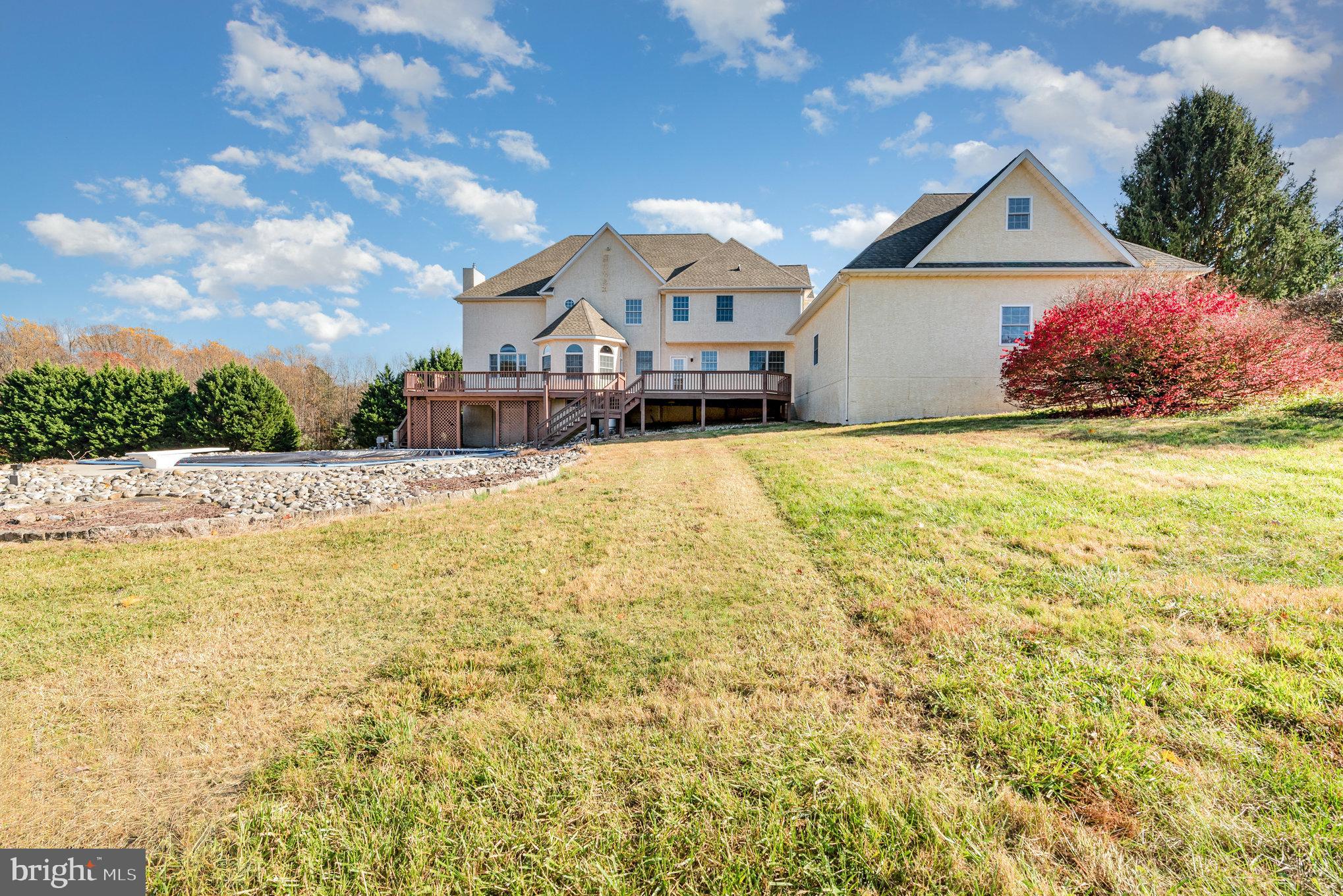 TOMAX FARMS - Residential