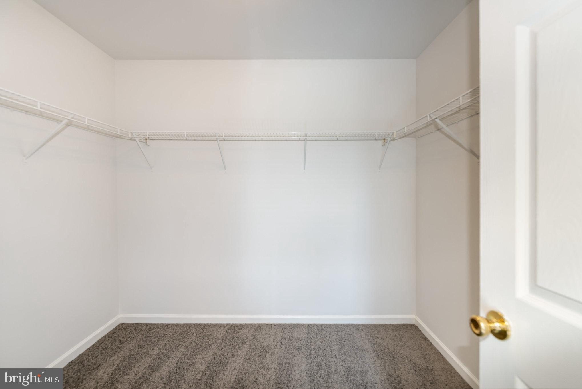 TOMAX FARMS - Residential