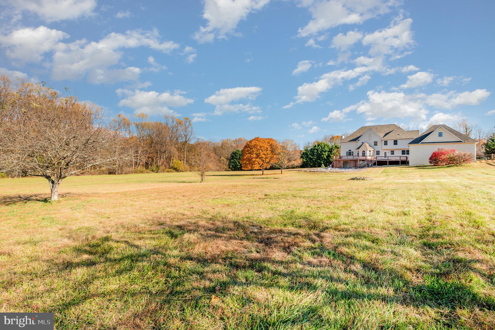 TOMAX FARMS - Residential