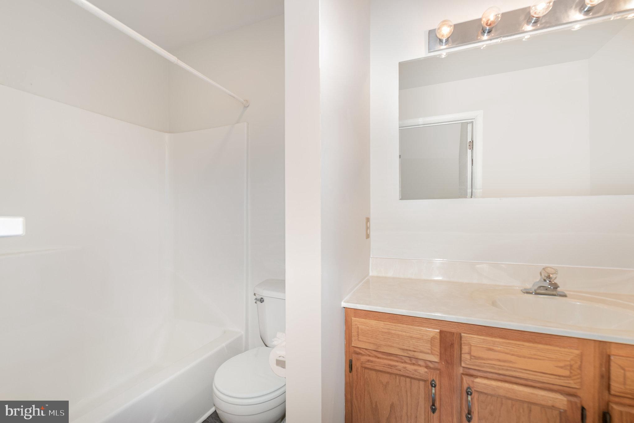 TOMAX FARMS - Residential