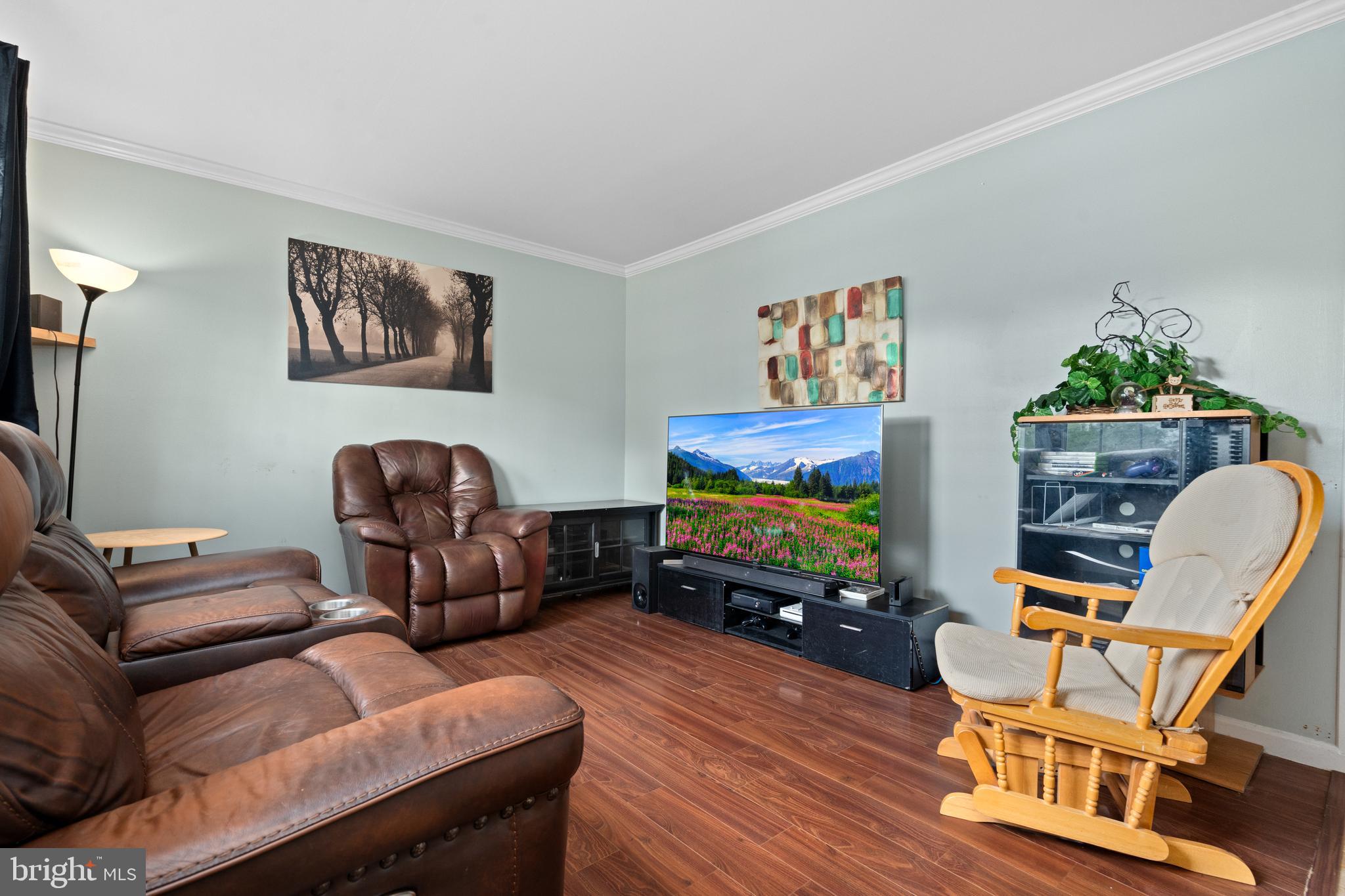 BERKELEY VILLAGE - Residential