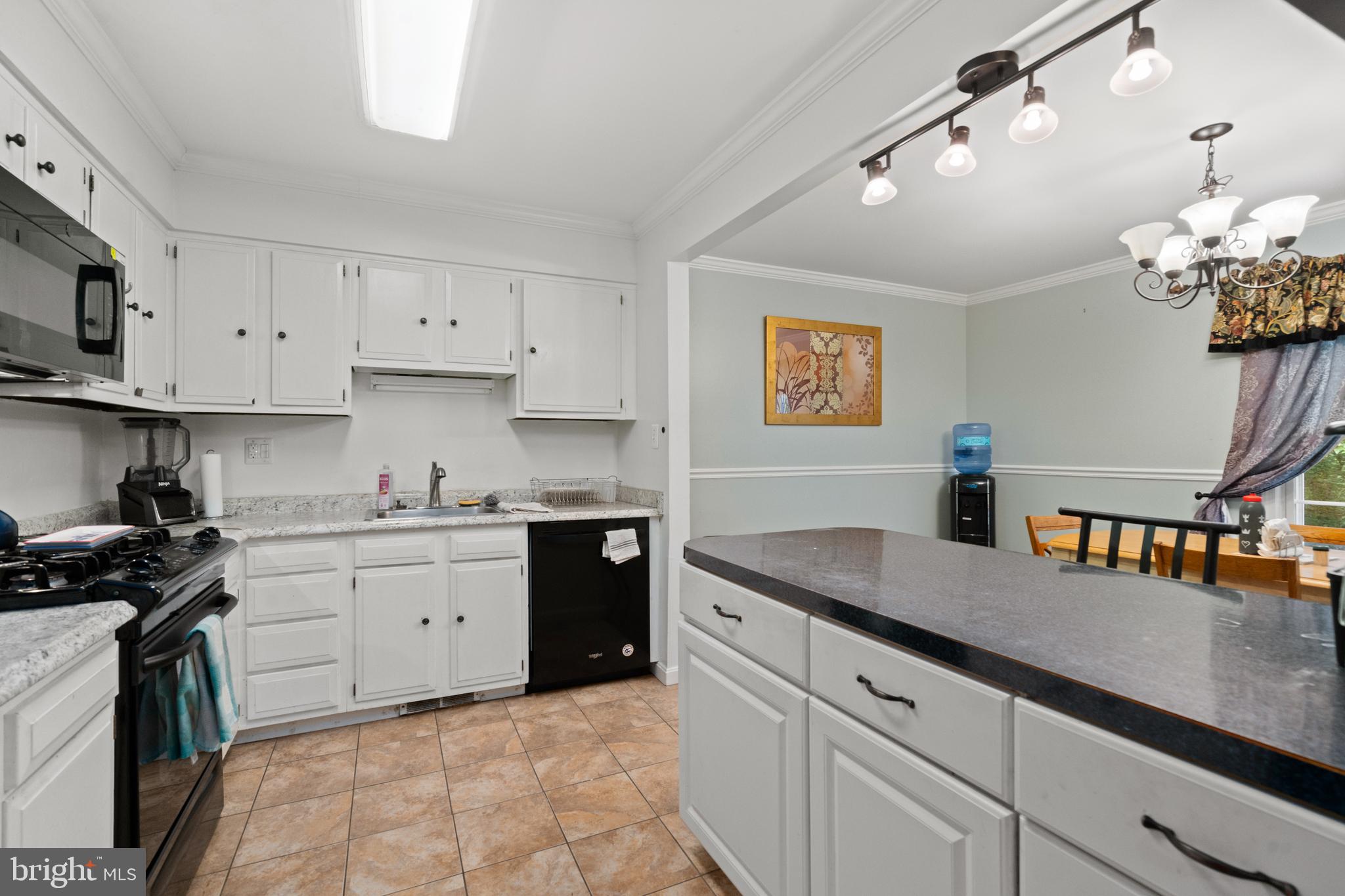 BERKELEY VILLAGE - Residential