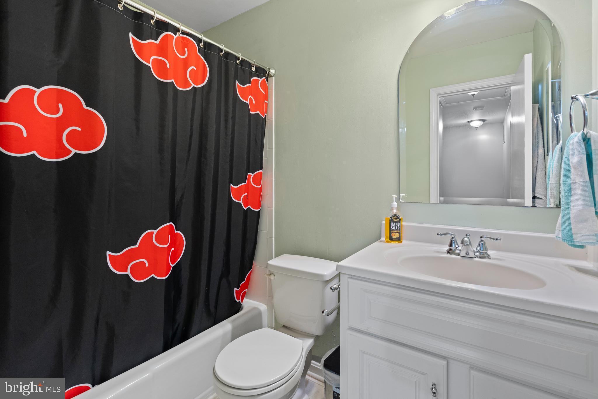 BERKELEY VILLAGE - Residential