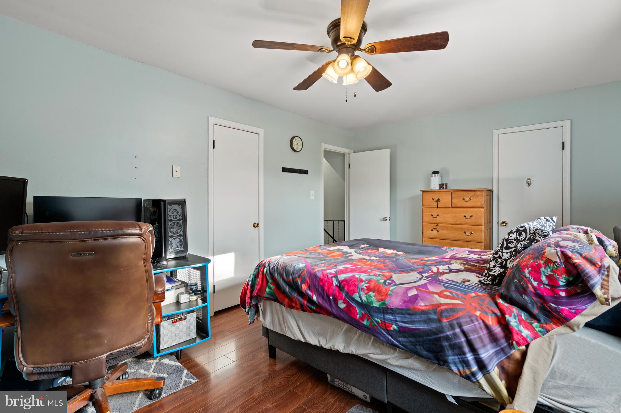 BERKELEY VILLAGE - Residential