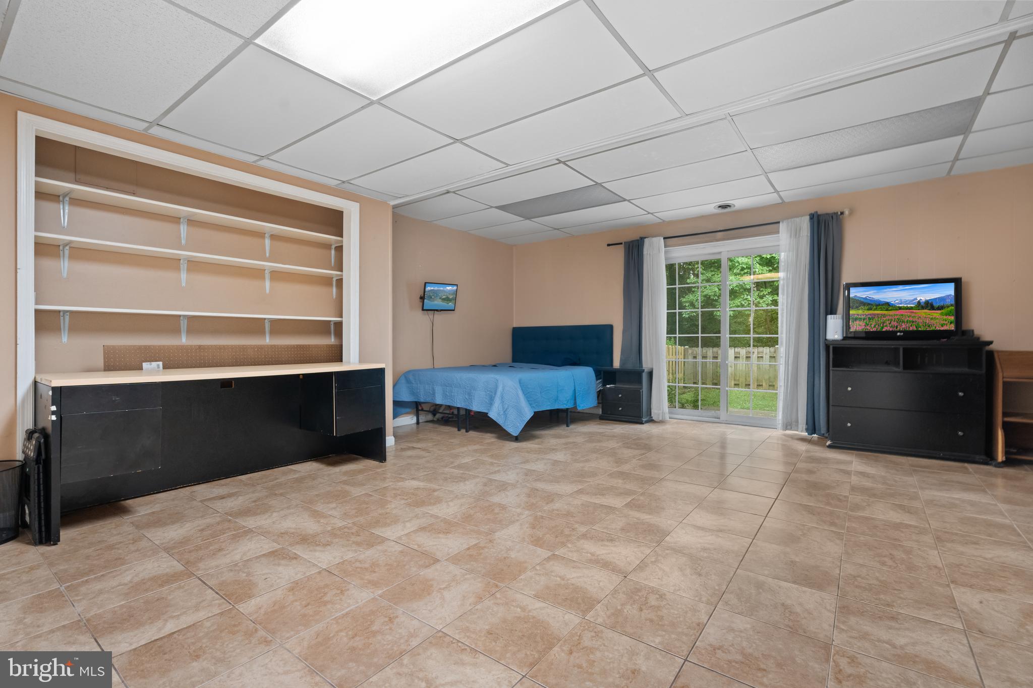 BERKELEY VILLAGE - Residential