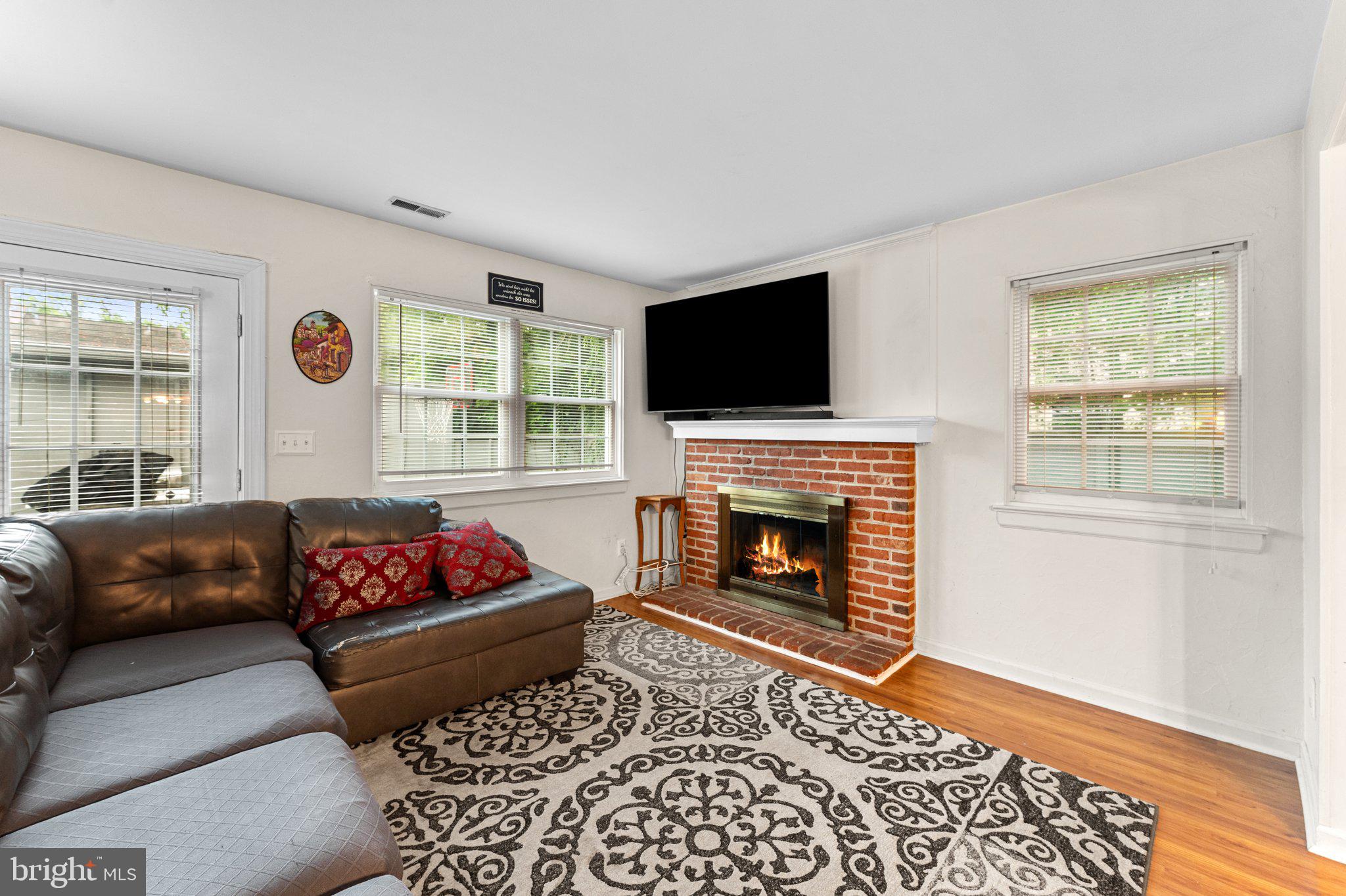 133 WOODLAKE DRIVE