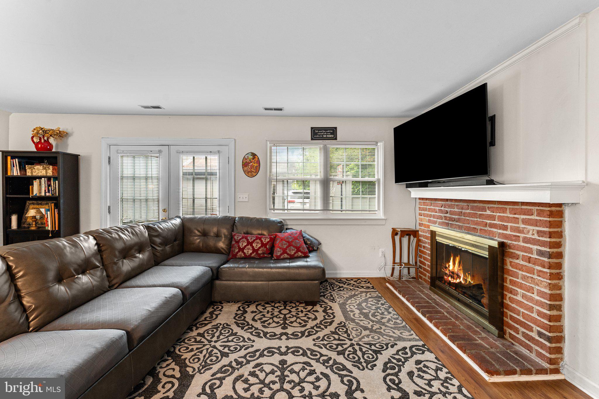 133 WOODLAKE DRIVE