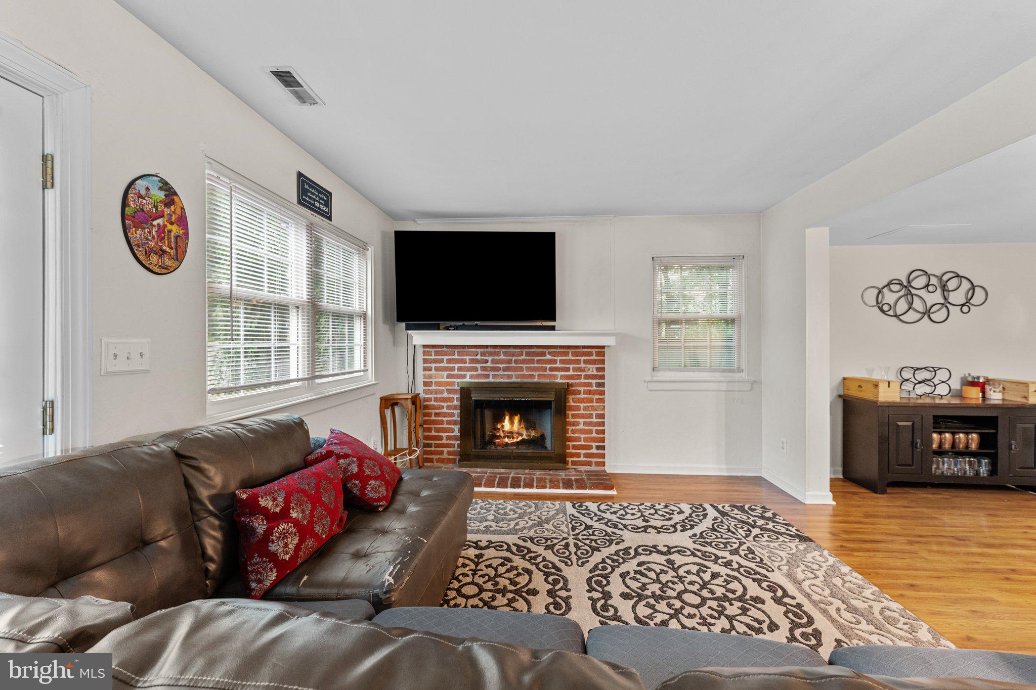 133 WOODLAKE DRIVE