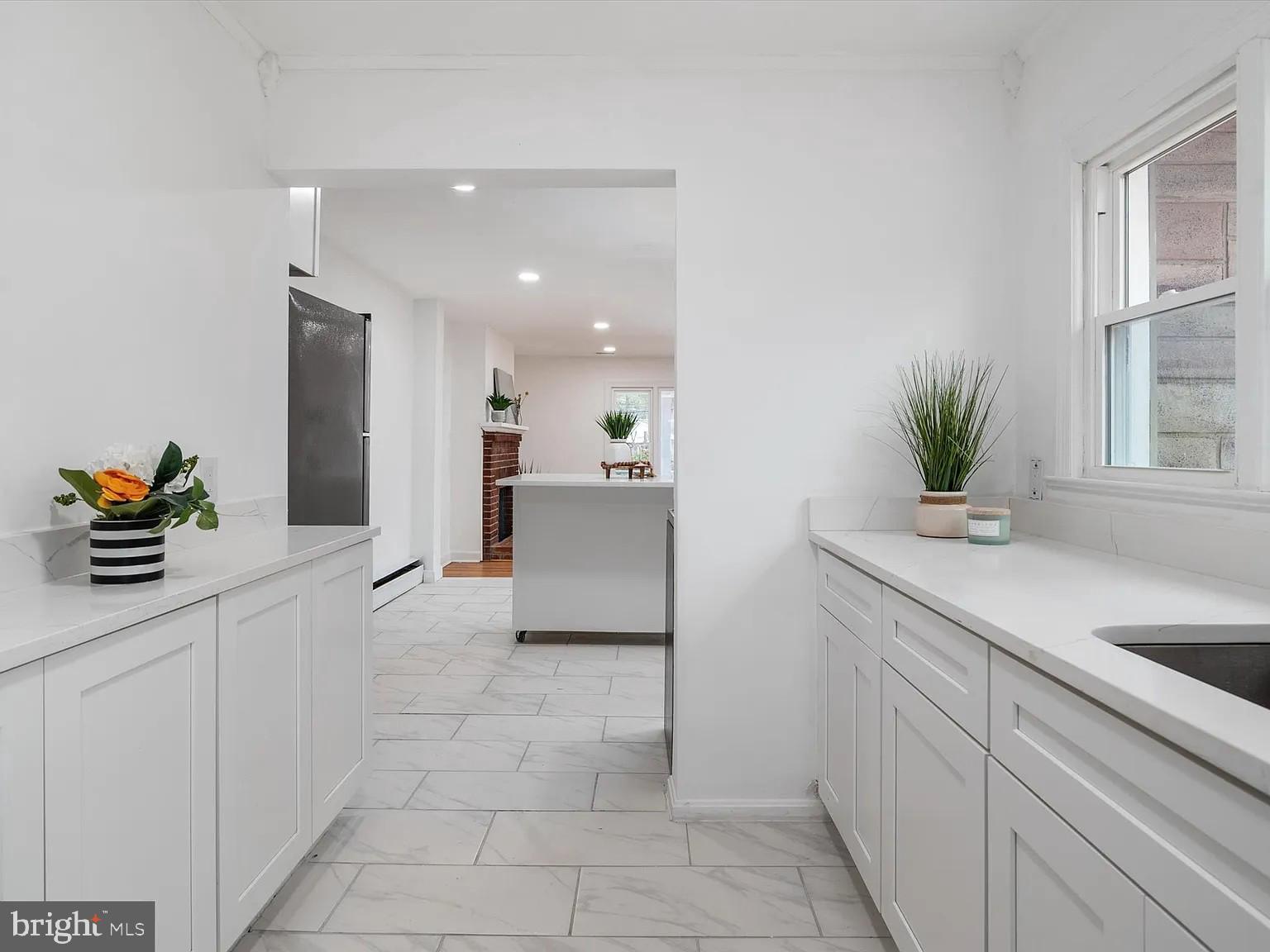 E L DAVIS - Residential