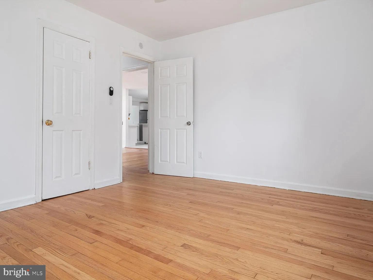 E L DAVIS - Residential