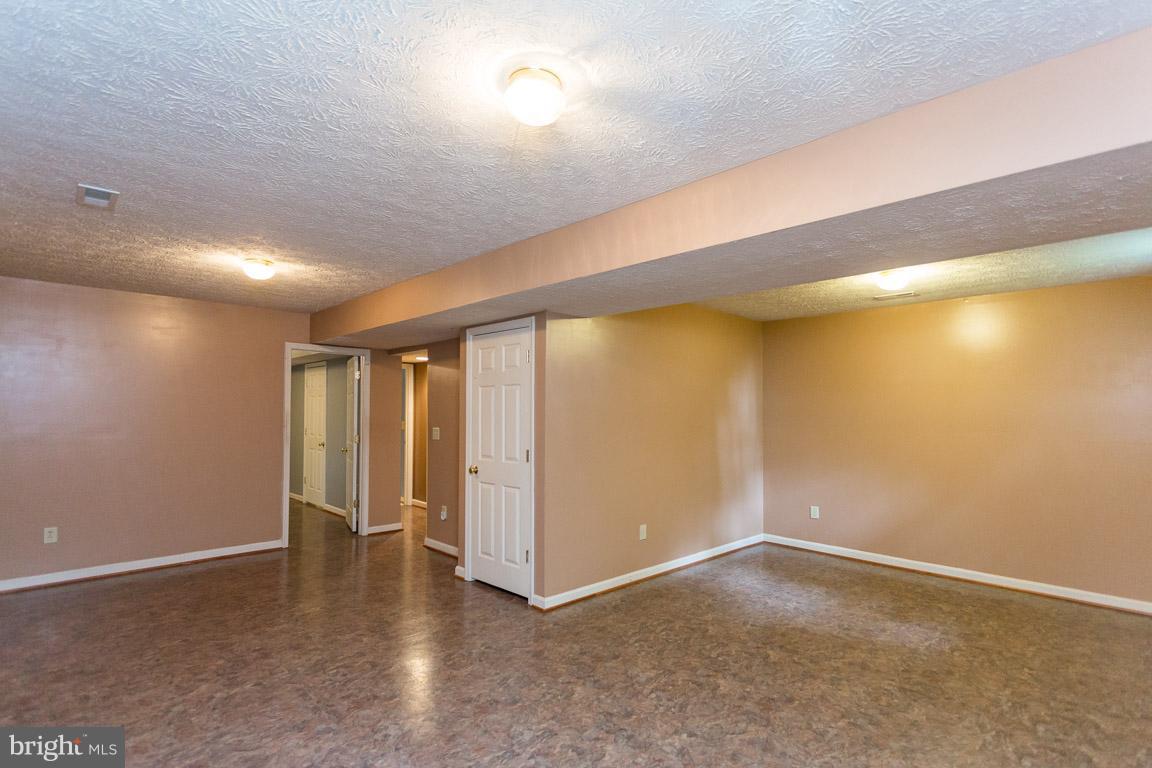 ARBOR GLEN - Residential