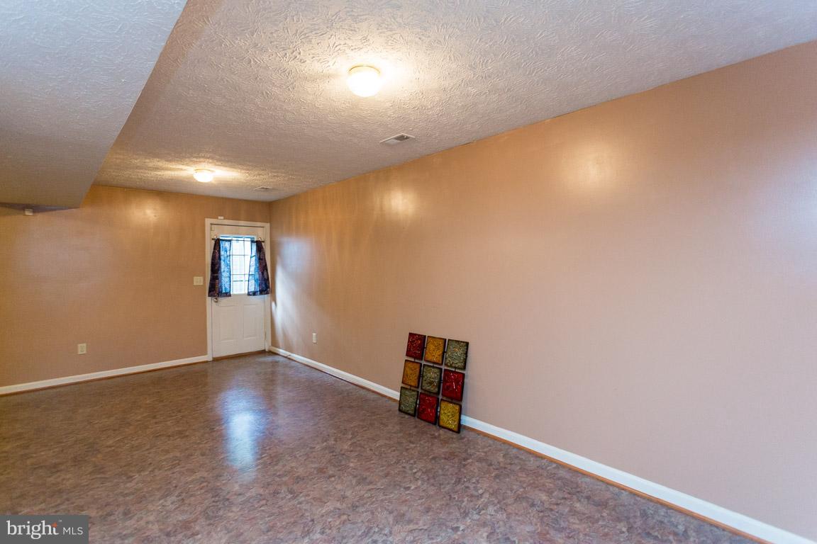 ARBOR GLEN - Residential