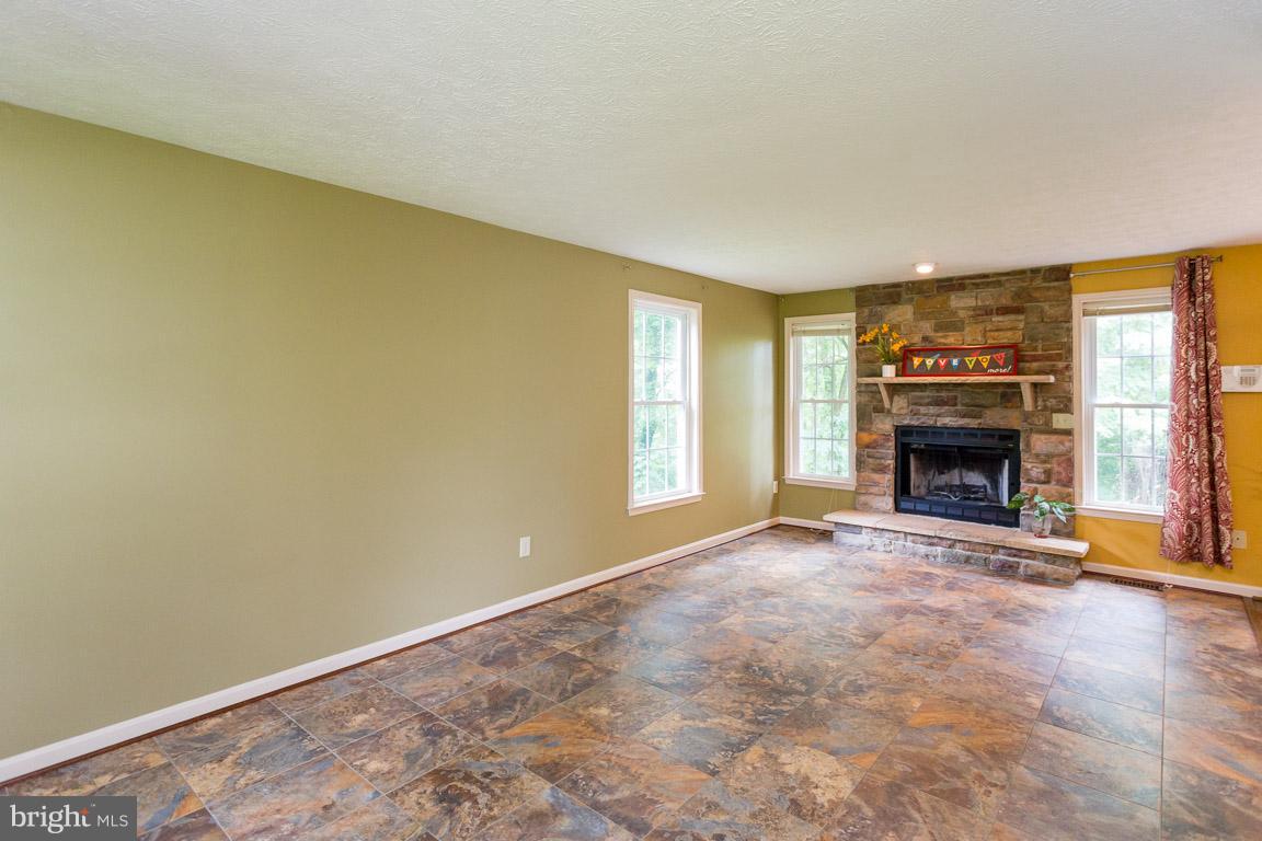 ARBOR GLEN - Residential