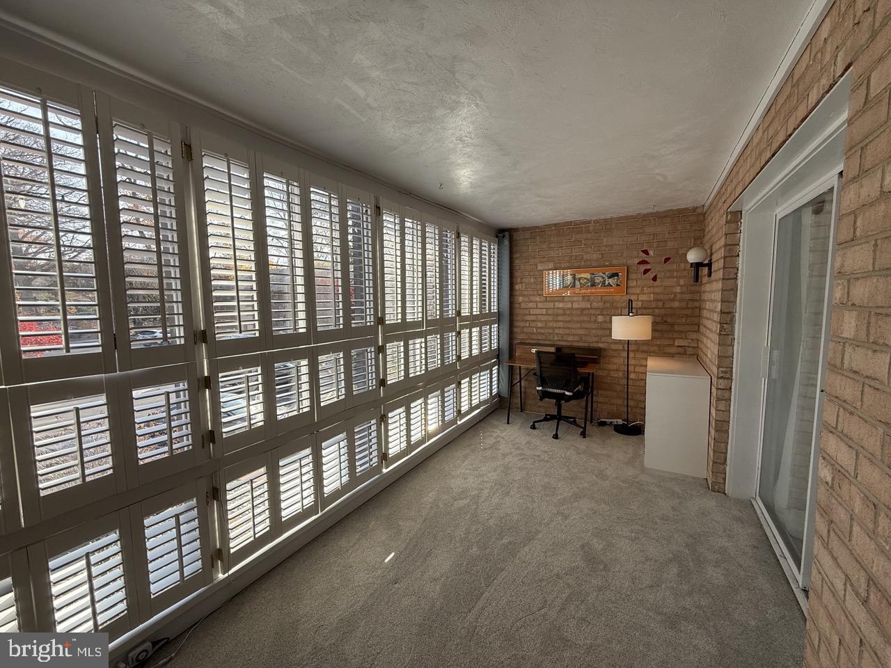 HICKORY HILL - Residential