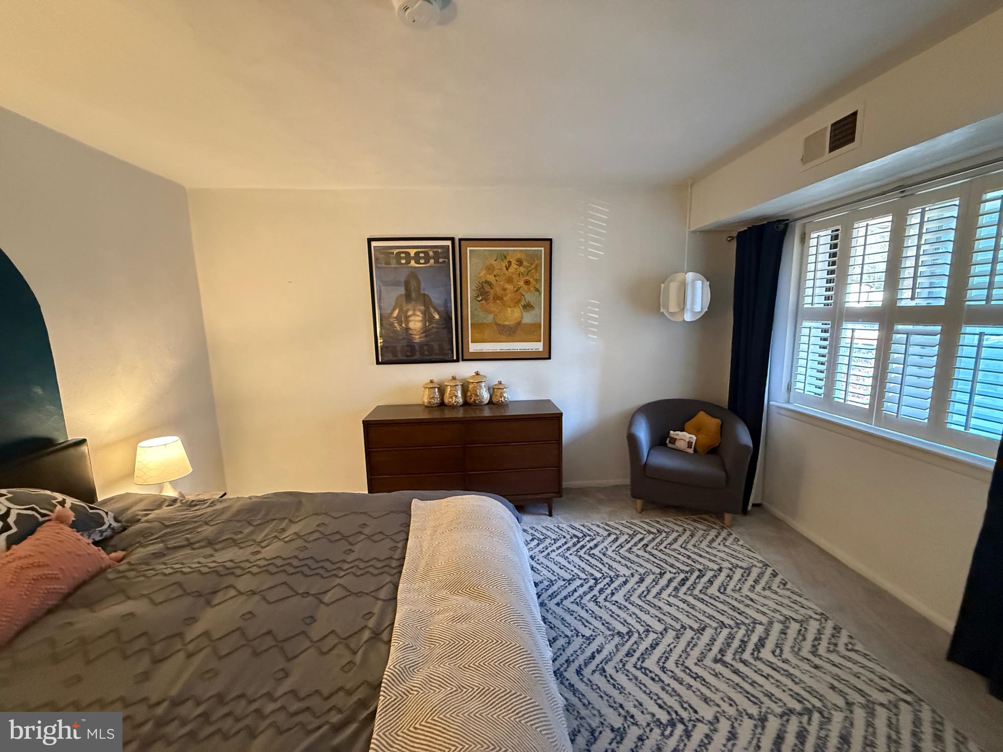 HICKORY HILL - Residential