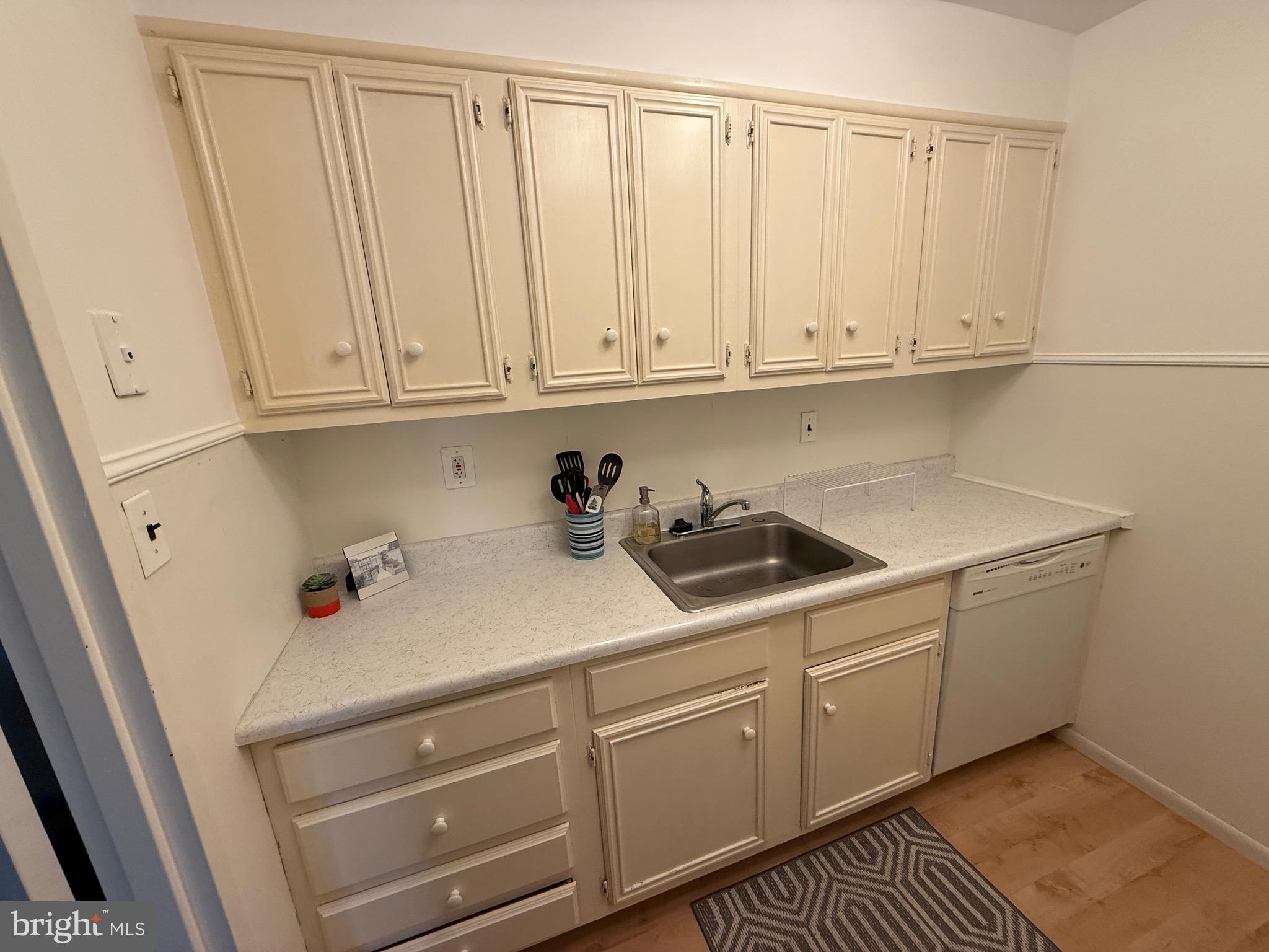 510 N LEMON STREET C-11