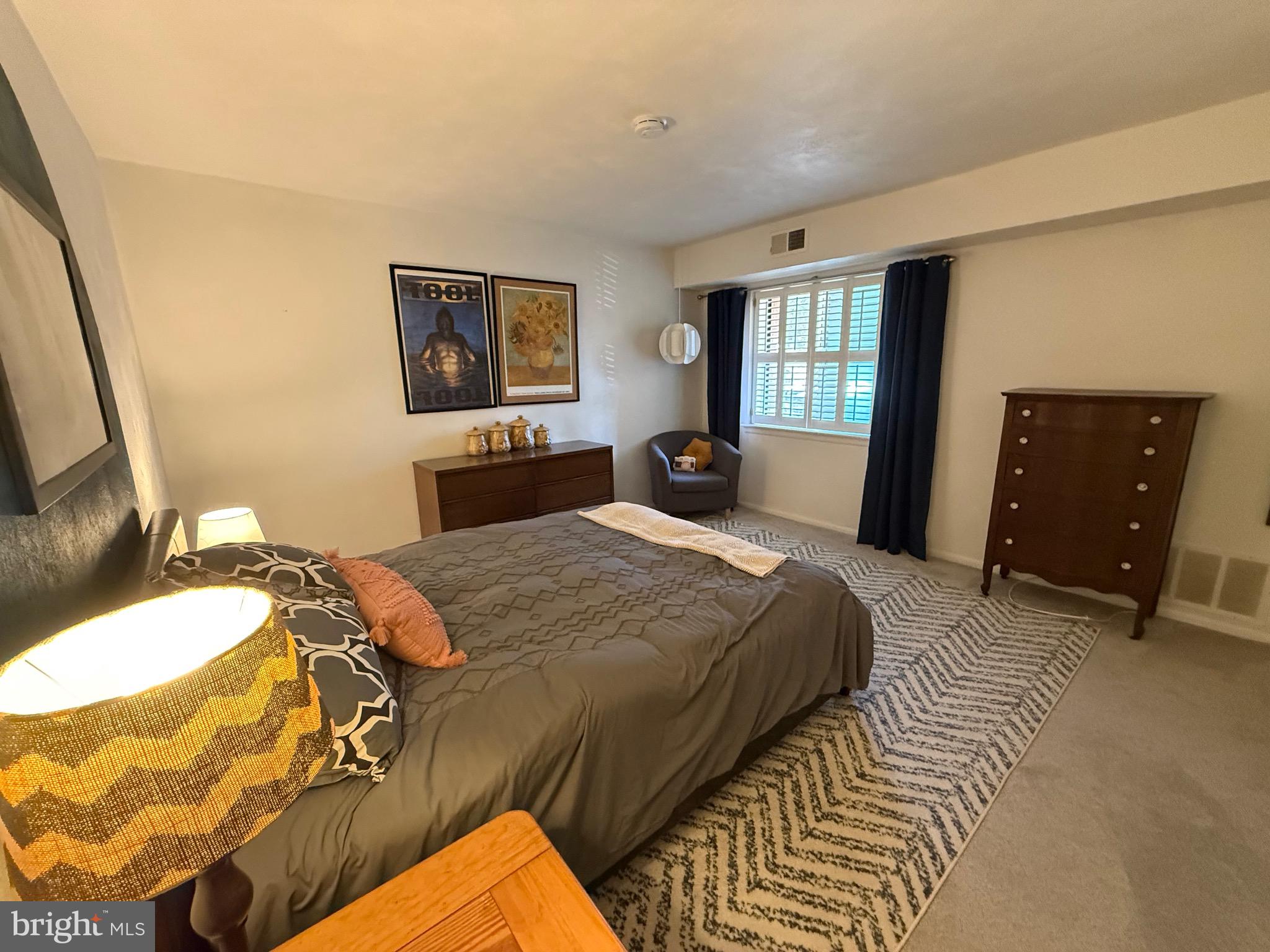 HICKORY HILL - Residential